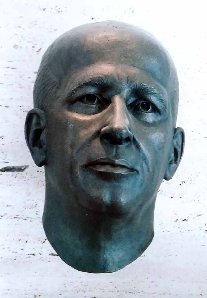 Busto Dr. Clóvis Salgado